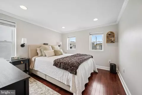 Bedroom - 1702 William St, Baltimore, MD 21230 photo 2 of 7