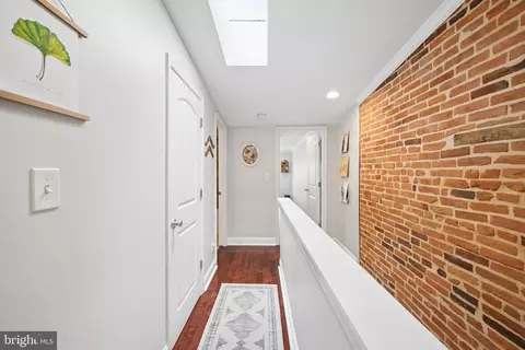 Entry Way - 1702 William St, Baltimore, MD 21230 photo 14 of 15