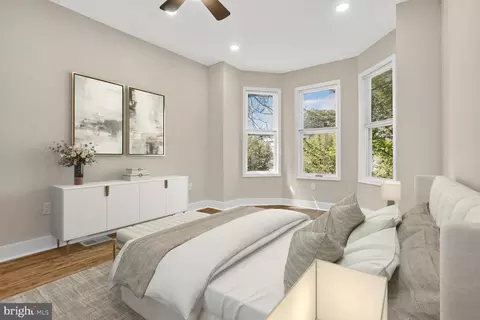 Bedroom - 1701 N Monroe St, Baltimore, MD 21217 photo 1 of 2