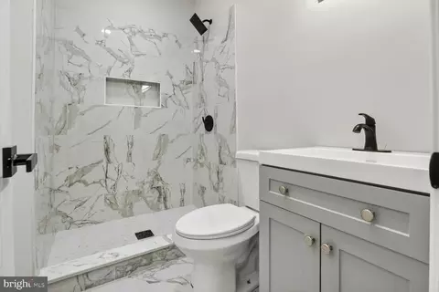Bath - 1701 N Monroe St, Baltimore, MD 21217 photo 1 of 2