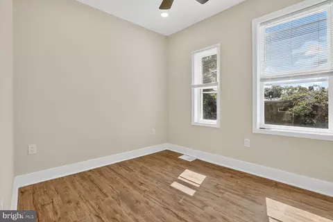 Bedroom - 1701 N Monroe St, Baltimore, MD 21217 photo 2 of 2