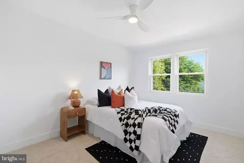 Bedroom - 1440 Walker Ave, Baltimore, MD 21239 photo 2 of 4