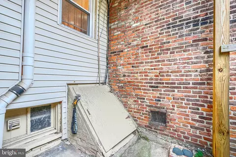 Exterior - 1208 Battery Ave, Baltimore, MD 21230 photo 2 of 3