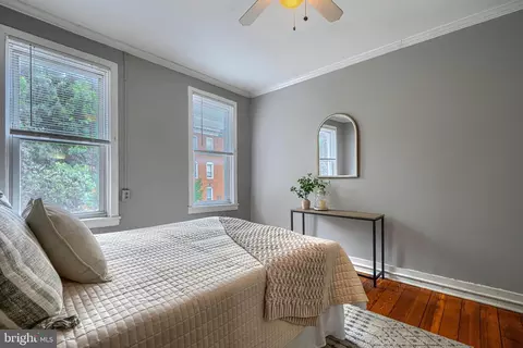 Bedroom - 1208 Battery Ave, Baltimore, MD 21230 photo 1 of 6