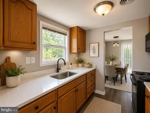 Kitchen - 1205 E 43rd St, Baltimore, MD 21239 photo 2 of 3