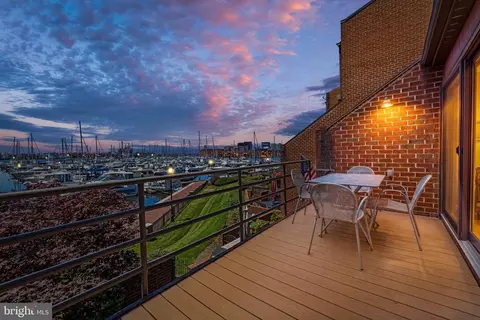 Exterior - 2439 Boston St, Baltimore, MD 21224 photo 1 of 4