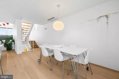 Dining - 2439 Boston St, Baltimore, MD 21224 photo 4 of 5