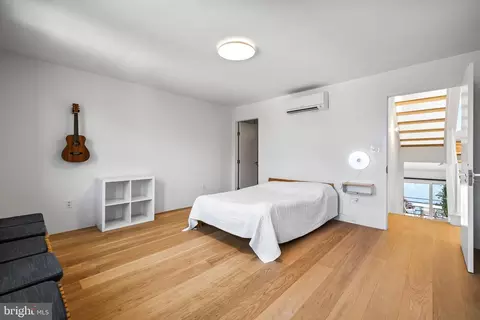 Bedroom - 2439 Boston St, Baltimore, MD 21224 photo 5 of 5