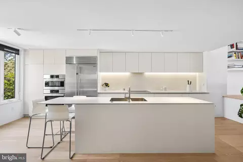 Kitchen - 2439 Boston St, Baltimore, MD 21224 photo 4 of 9