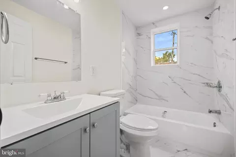 Bath - 748 Mckewin Ave, Baltimore, MD 21218 photo 2 of 2