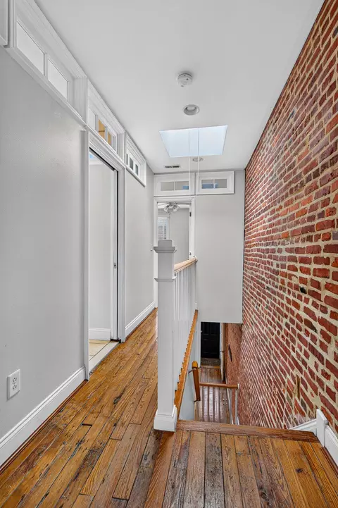 Entry Way - 8 N Decker Ave, Baltimore, MD 21224 photo 1 of 2