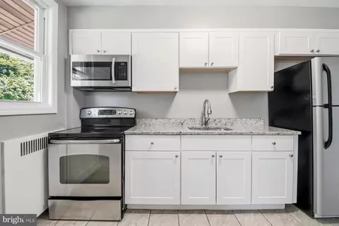 Kitchen - 338 Martingale Ave, Baltimore, MD 21229 photo 1 of 1