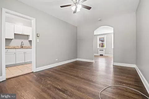 Living - 338 Martingale Ave, Baltimore, MD 21229 photo 5 of 5