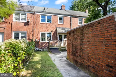 Exterior - 5414 Lothian Rd, Baltimore, MD 21212 photo 2 of 2