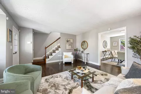 Living - 5414 Lothian Rd, Baltimore, MD 21212 photo 1 of 3