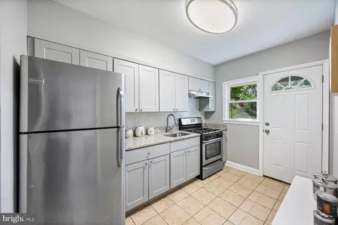 Kitchen - 5414 Lothian Rd, Baltimore, MD 21212 photo 1 of 1