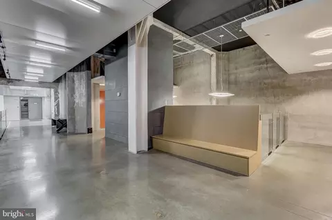 Entry Way - 1200 Steuart St #528, Baltimore, MD 21230 photo 6 of 8
