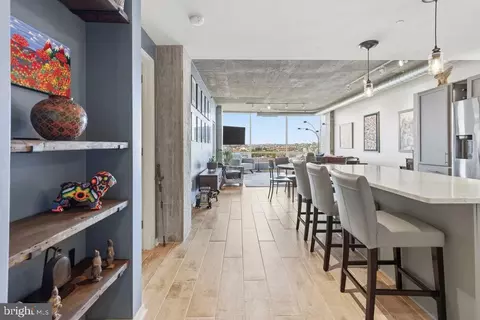 Entry Way - 1200 Steuart St #528, Baltimore, MD 21230 photo 2 of 8