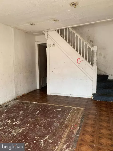 Entry Way - 1826 Appleton St, Baltimore, MD 21217 photo 1 of 3