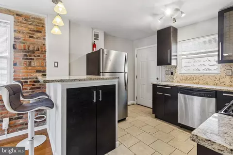 Kitchen - 40 E Barney St, Baltimore, MD 21230 photo 1 of 3