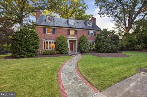 2 Bellemore Rd, Baltimore, MD 21210