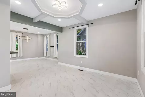 Living - 6204 Everall Ave, Baltimore, MD 21206 photo 1 of 2