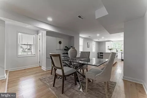 Dining - 3511 Old Frederick Rd, Baltimore, MD 21229 photo 2 of 3