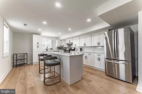 Kitchen - 3511 Old Frederick Rd, Baltimore, MD 21229 photo 3 of 6