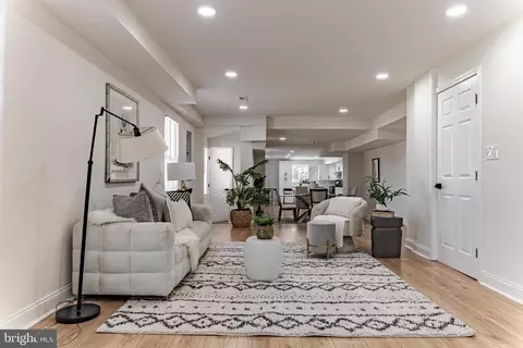 Living - 3511 Old Frederick Rd, Baltimore, MD 21229 photo 2 of 3