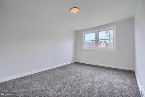 Bedroom - 1905 Heathfield Rd, Baltimore, MD 21239 photo 4 of 4
