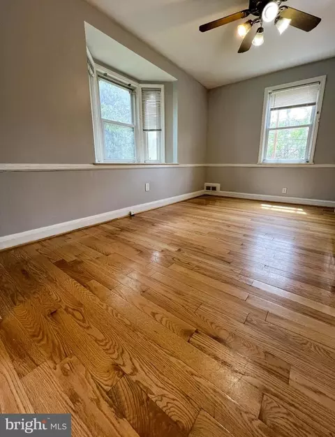 Living - 3705 Bancroft Rd, Baltimore, MD 21215 photo 6 of 6