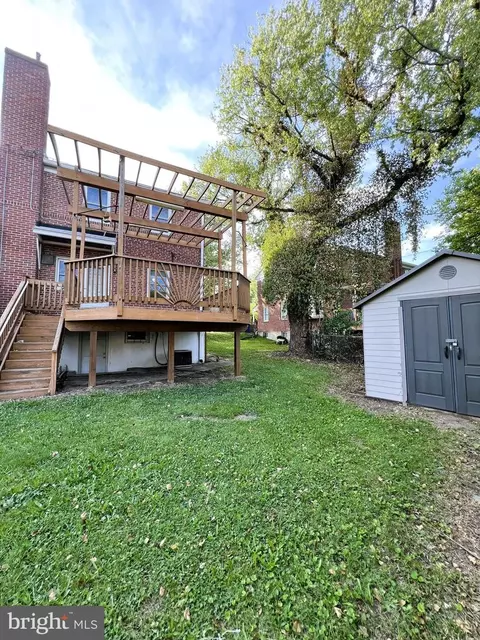 Exterior - 3705 Bancroft Rd, Baltimore, MD 21215 photo 6 of 10