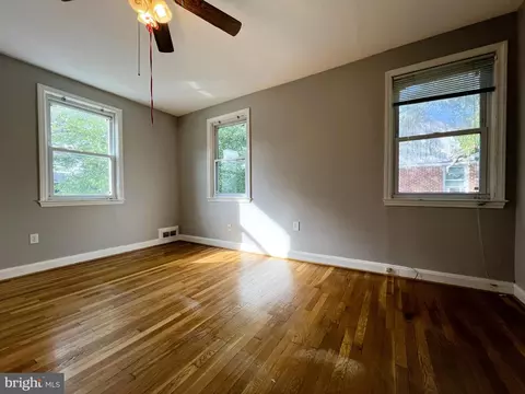 Bedroom - 3705 Bancroft Rd, Baltimore, MD 21215 photo 2 of 4