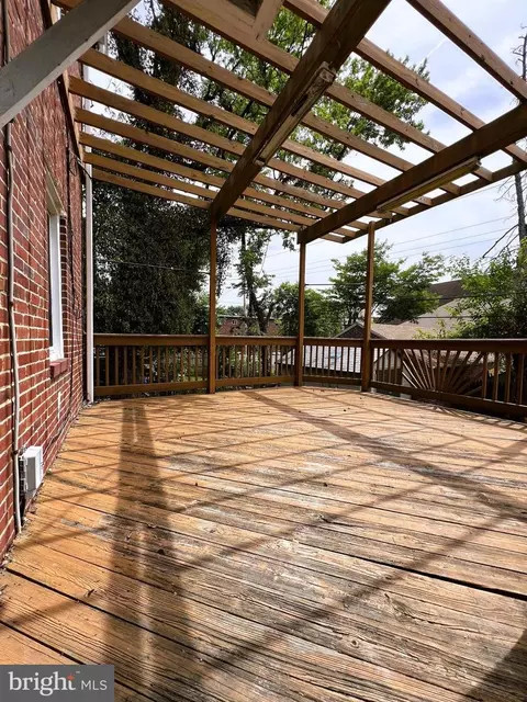 Exterior - 3705 Bancroft Rd, Baltimore, MD 21215 photo 4 of 10