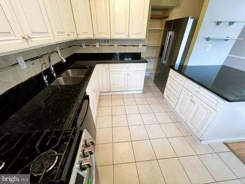 Kitchen - 3705 Bancroft Rd, Baltimore, MD 21215 photo 5 of 8