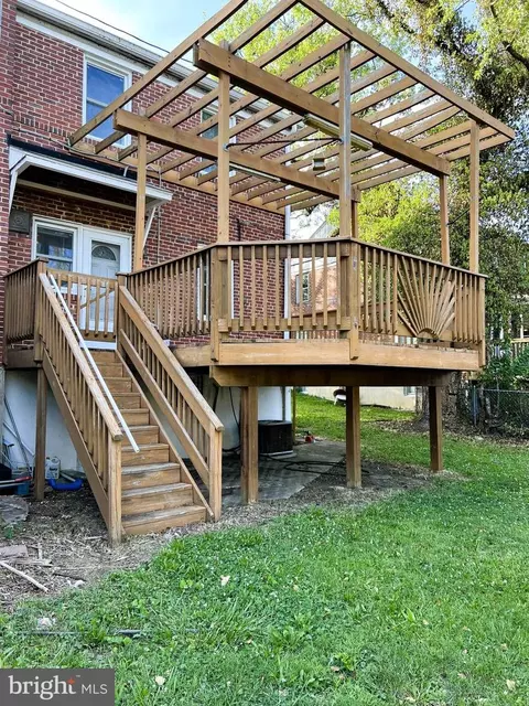 Exterior - 3705 Bancroft Rd, Baltimore, MD 21215 photo 8 of 10