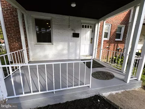 Exterior - 3705 Bancroft Rd, Baltimore, MD 21215 photo 1 of 10