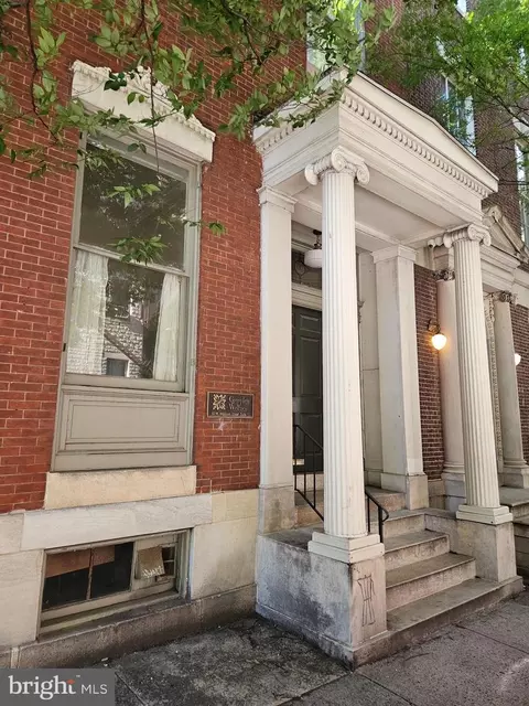 10 W Madison St W #1, Baltimore, MD 21201