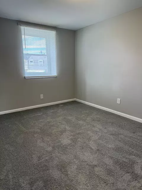 Bedroom - 2908 Mallview Rd, Baltimore, MD 21230 photo 1 of 4
