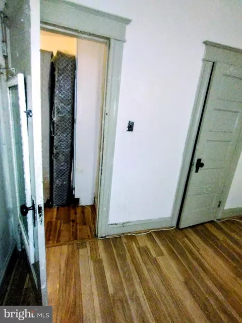 Other - 11 S Wickham Rd, Baltimore, MD 21229 photo 5 of 10