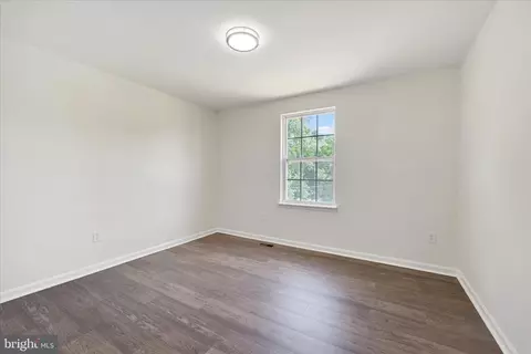 Bedroom - 5516 Ritter Ave, Baltimore, MD 21206 photo 2 of 3