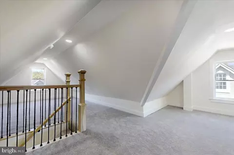 Entry Way - 2918 E Cold Spring Ln, Baltimore, MD 21214 photo 18 of 18