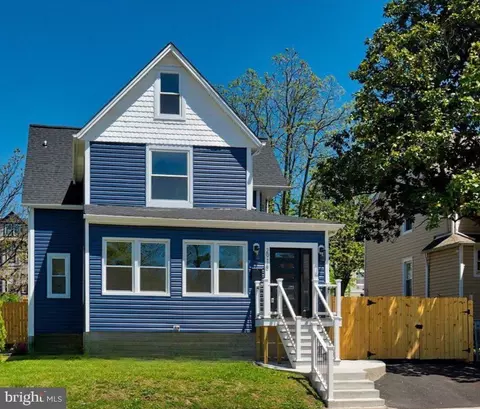 Exterior - 2918 E Cold Spring Ln, Baltimore, MD 21214 photo 1 of 2