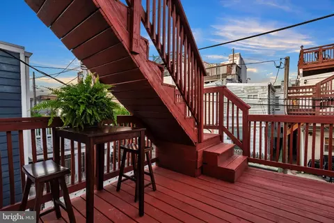 Exterior - 923 S Decker Ave, Baltimore, MD 21224 photo 2 of 7
