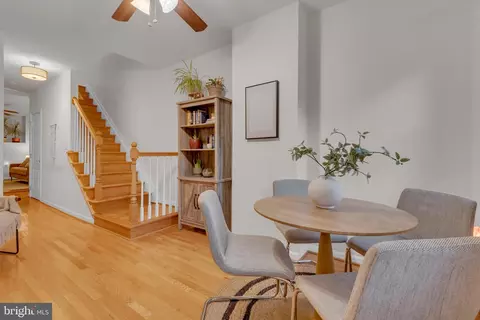 Dining - 923 S Decker Ave, Baltimore, MD 21224 photo 1 of 2