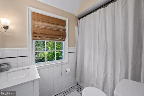 330 Broadmoor Rd, Baltimore, MD 21212 photo 22
