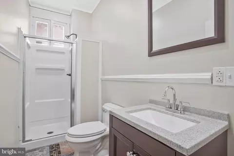 Bath - 2413 Madison Ave, Baltimore, MD 21217 photo 1 of 1