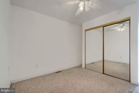 Bedroom - 1414 Towson St, Baltimore, MD 21230 photo 4 of 5