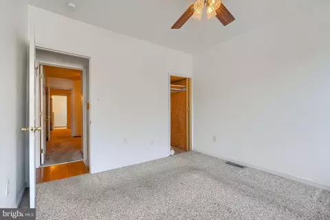 Bedroom - 1414 Towson St, Baltimore, MD 21230 photo 3 of 5