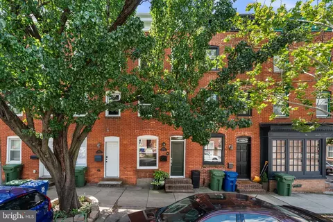 2931 Hudson St, Baltimore, MD 21224